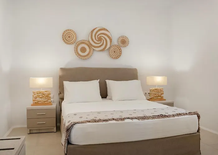 فيلة The Mykonian Escape *