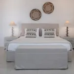 The Mykonian Escape *