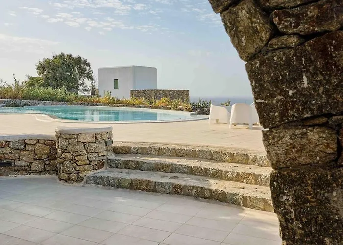 The Mykonian Escape Ψαρού